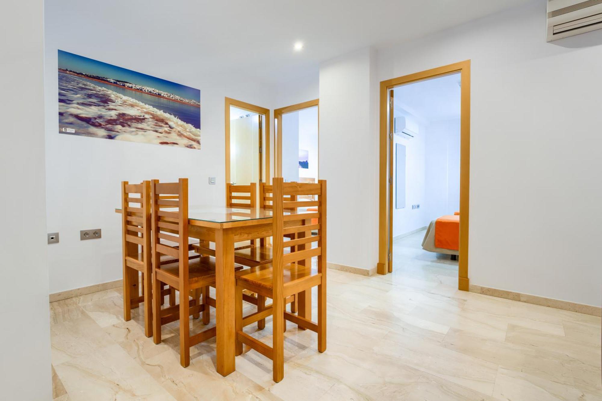 Hotel Apartamentos Loto Conil Коніль-де-ла-Фронтера Екстер'єр фото
