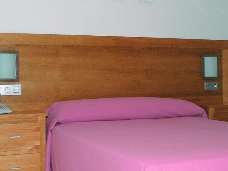 Hotel Apartamentos Loto Conil Коніль-де-ла-Фронтера Екстер'єр фото
